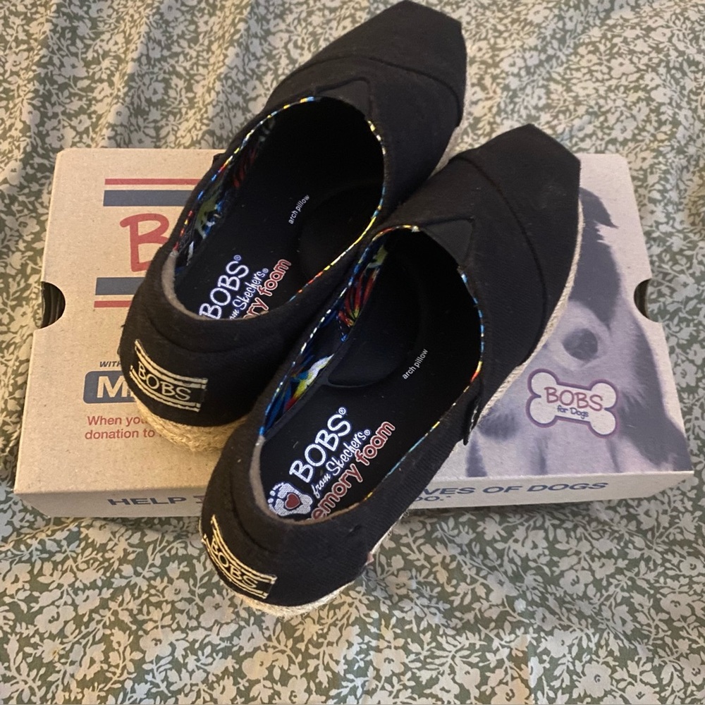 Skechers Bobs Wedge Canvas Shoe Size 7